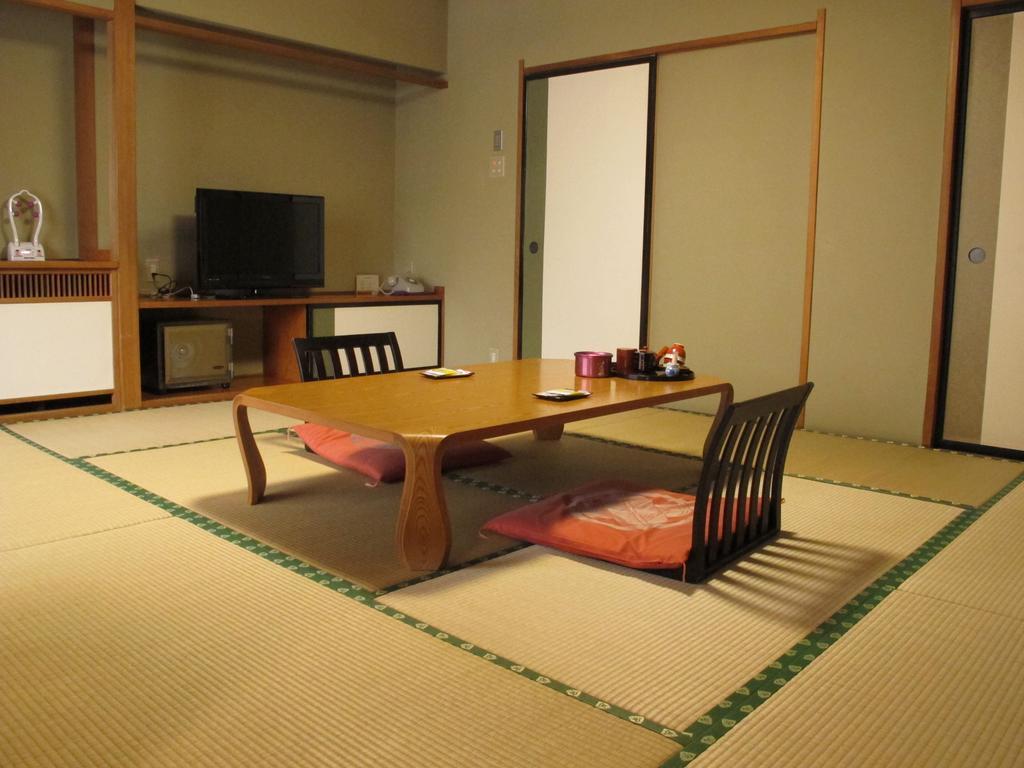Sakaeya Hotel Tendō Habitación foto