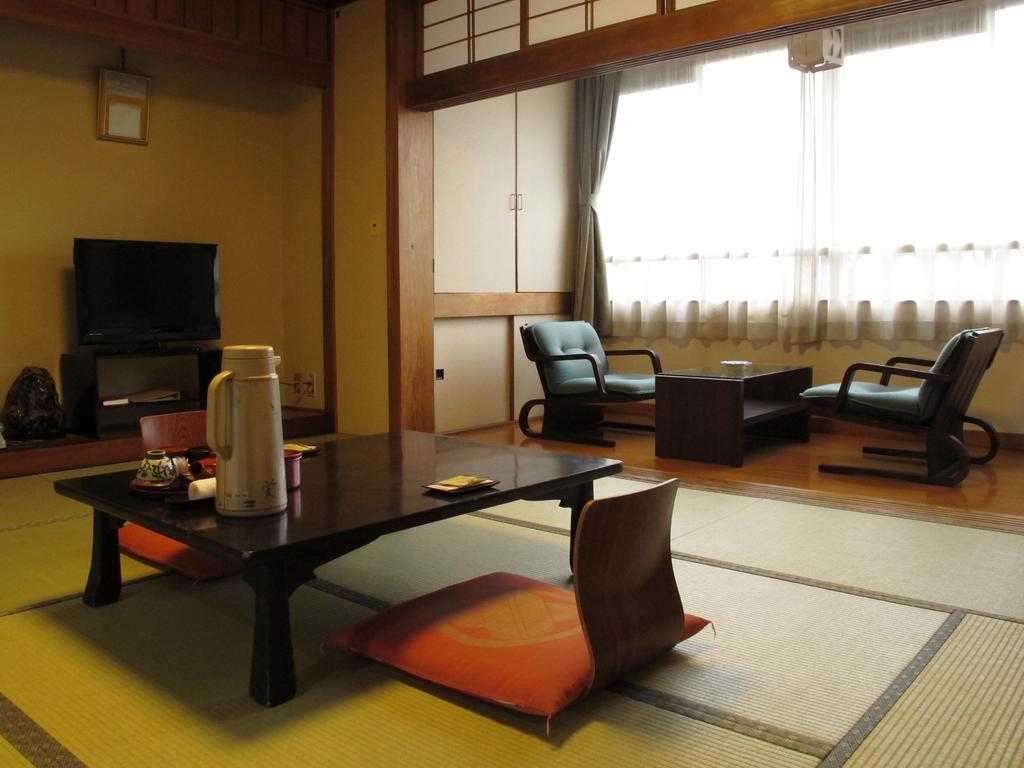 Sakaeya Hotel Tendō Habitación foto